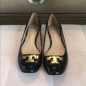 Tory Burch Black Patent Leather Pumps